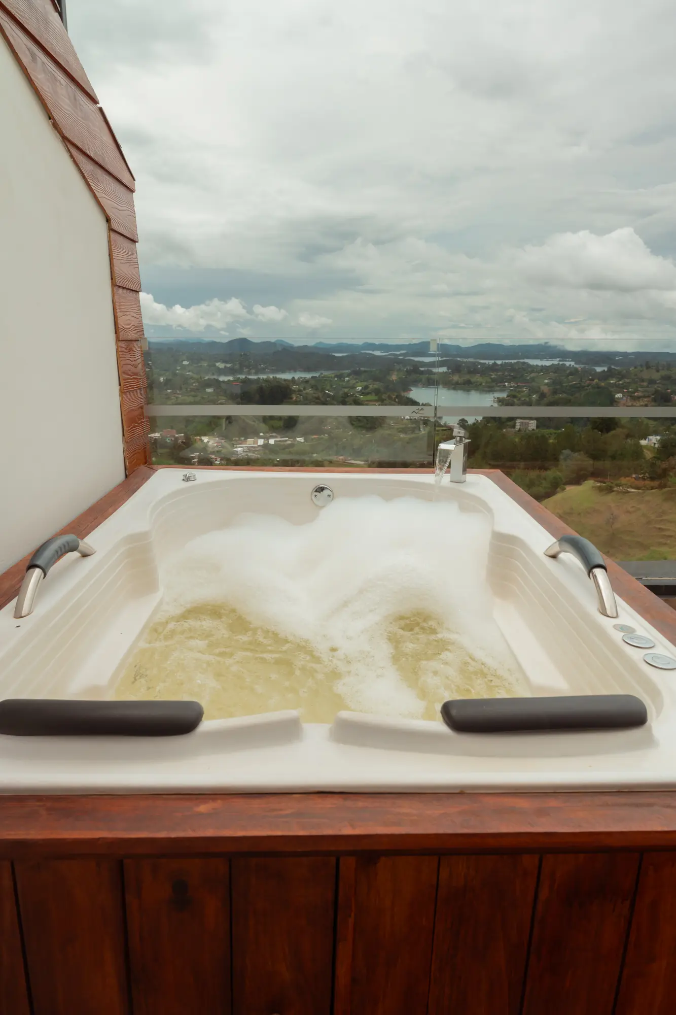Proyecto Inmobiliario Jacuzzis