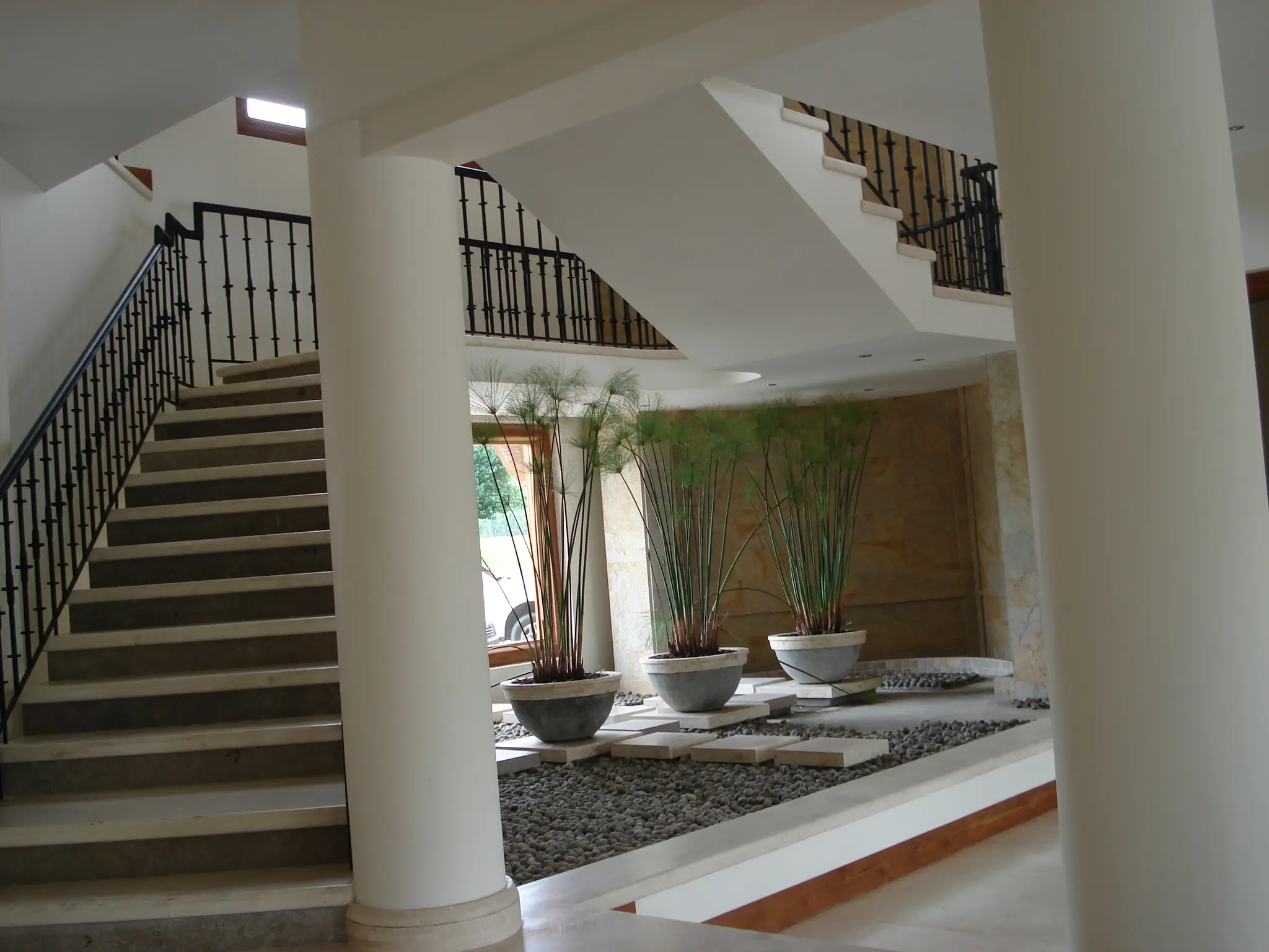 Proyecto Inmobiliario Escalas y Escaleras