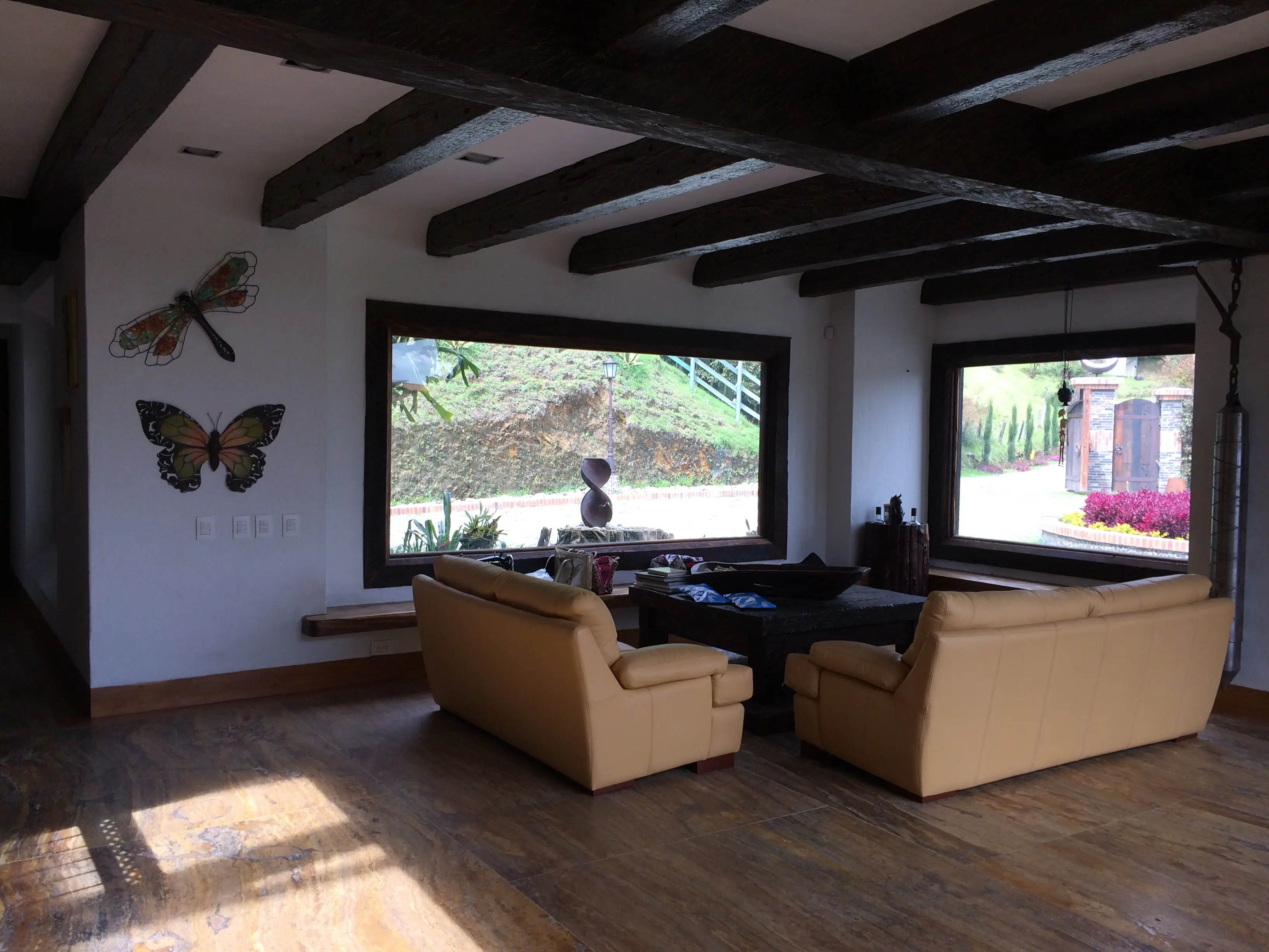 Proyecto Inmobiliario Salas y Zonas de Estar