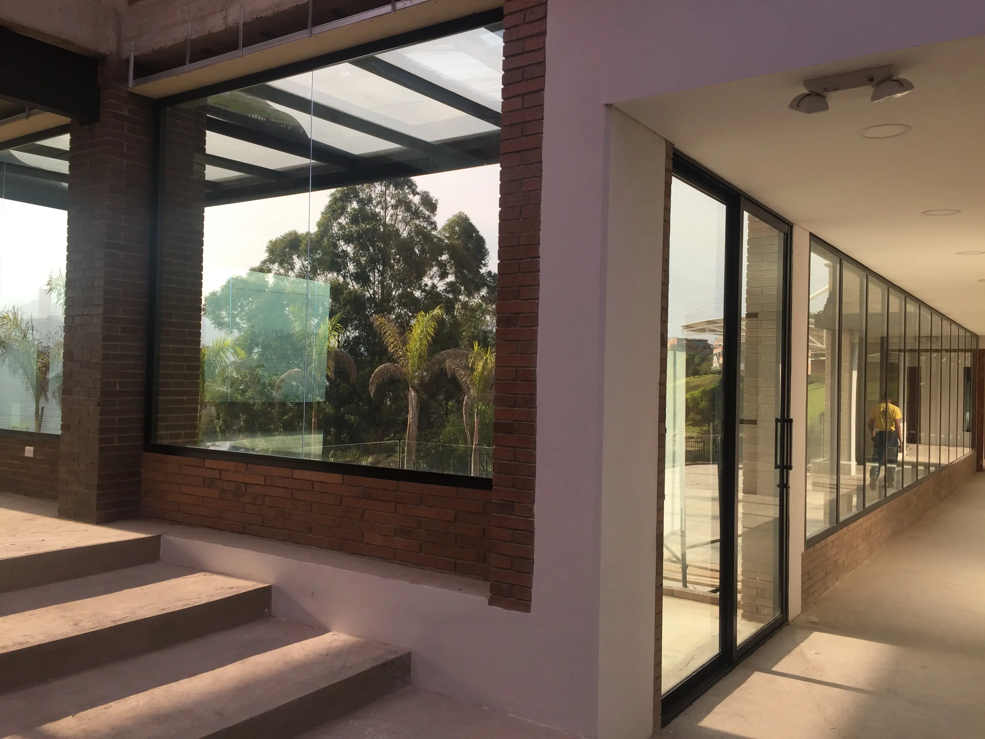 Proyecto Inmobiliario Trabajos en Vidrio
